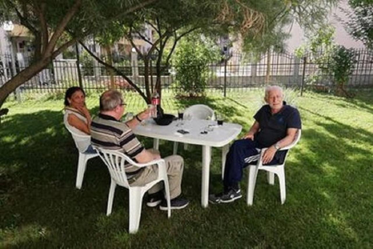 Yves 2 Bed Apart At Sun Village Sunny Beach Not Far Away From The Sea Екстер'єр фото