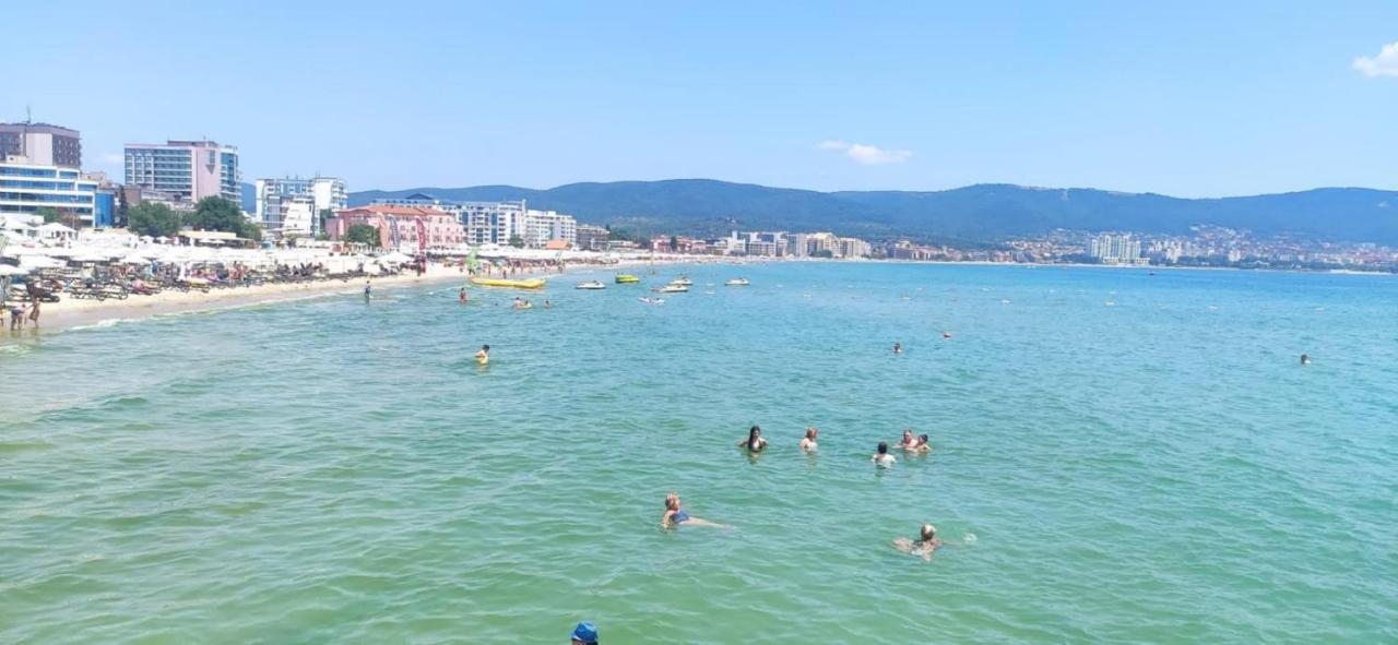 Yves 2 Bed Apart At Sun Village Sunny Beach Not Far Away From The Sea Екстер'єр фото